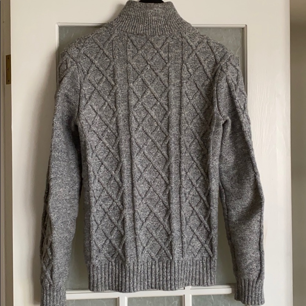 GAP Speckled Grey Cable Knit Mockneck Sweater - Picture 5 of 5